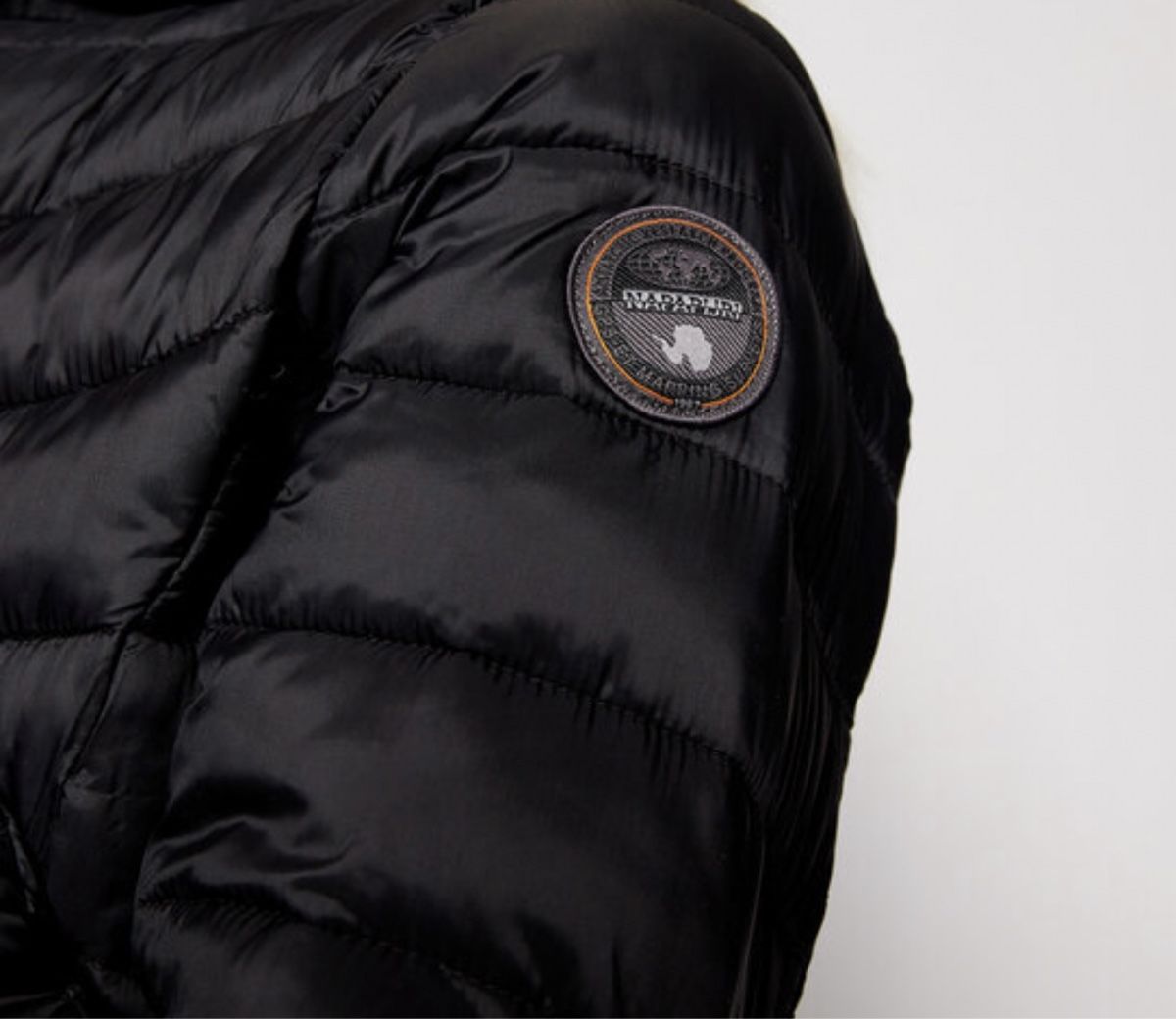 Napapijri Cappotti: Napapiriji jacket – Nuovo e nell'imballaggio originale da Opfikon venduto da til_t7ww 3