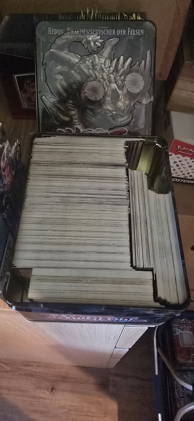 Giochi: Yugiohkarten mit Tinboxen – Usato da Lauperswil venduto da iveco6 3