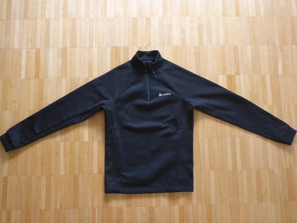 Maglioni & Felpe: Mid-Layer Odlo schwarz Gr. S – Nuovo (secondo la descrizione) da Wettingen venduto da okatiki
