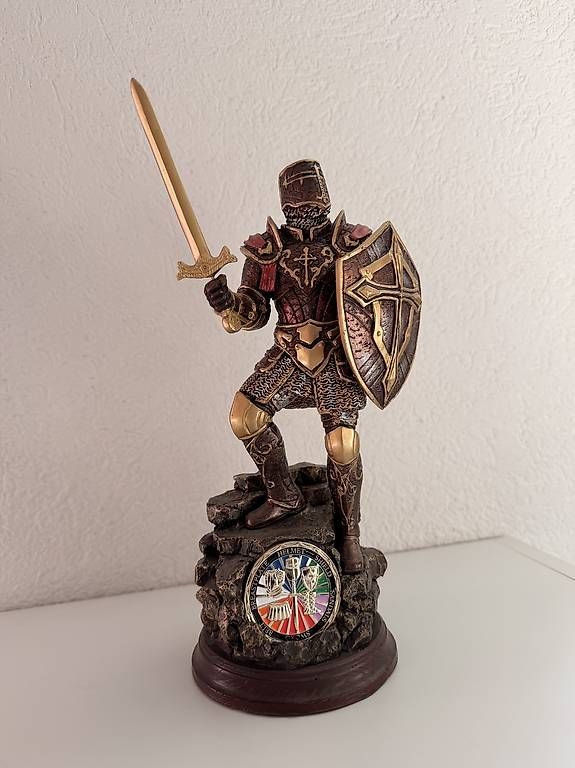 Skulpturen & Statuen: Sculpture en bronze Chevaliers de Dieu – Gebraucht aus Massongex von foc_nkx9