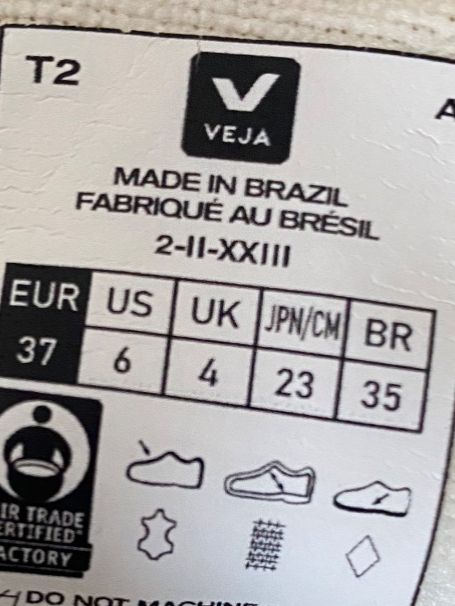 Veja Scarpe da uomo: Nagelneue VEJA V15 Leder Sneaker – Nuovo (secondo la descrizione) da Besazio venduto da lionheart63 2