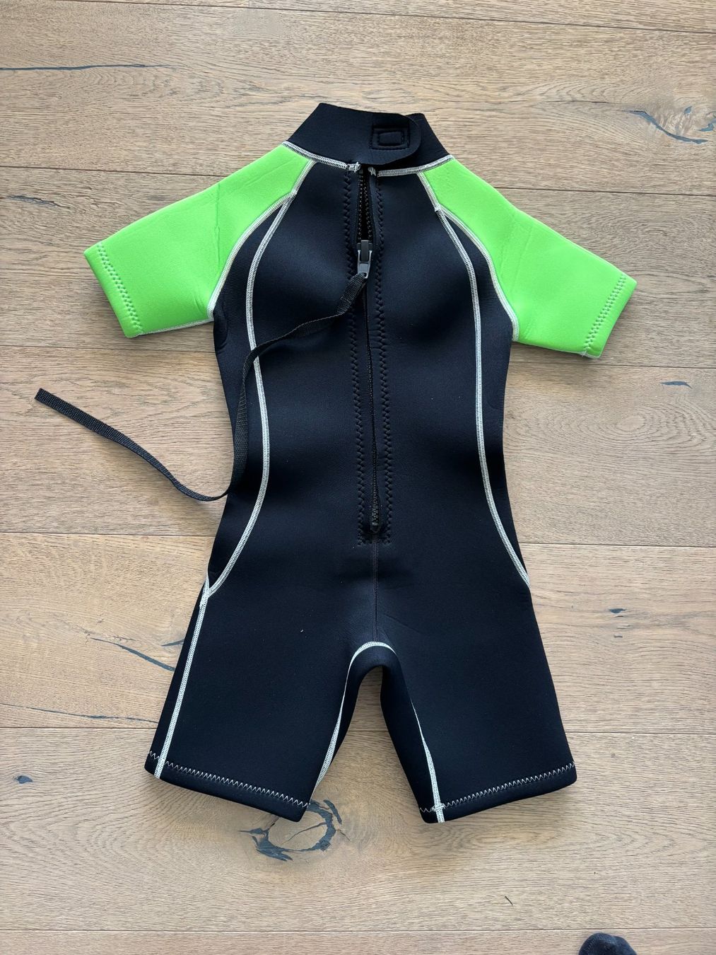 Surfboards & Schwimmbrette: Neopren Shorty, Kids – Gebraucht aus Wahlendorf von Irba 1
