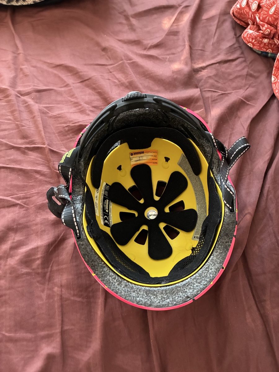 Helme: Casque vélo enfants 2ans 3ans – Gebraucht aus Onex von kar_7dth 1