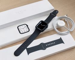 Apple Watch Series 7 GPS + Cellular 41mm Midnight Aluminium