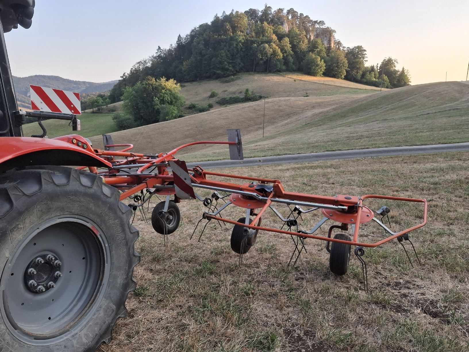 Fella Alle Maschinen: Kreiselheuer Fella TH 680 – Gebraucht aus Nunningen von L90 4