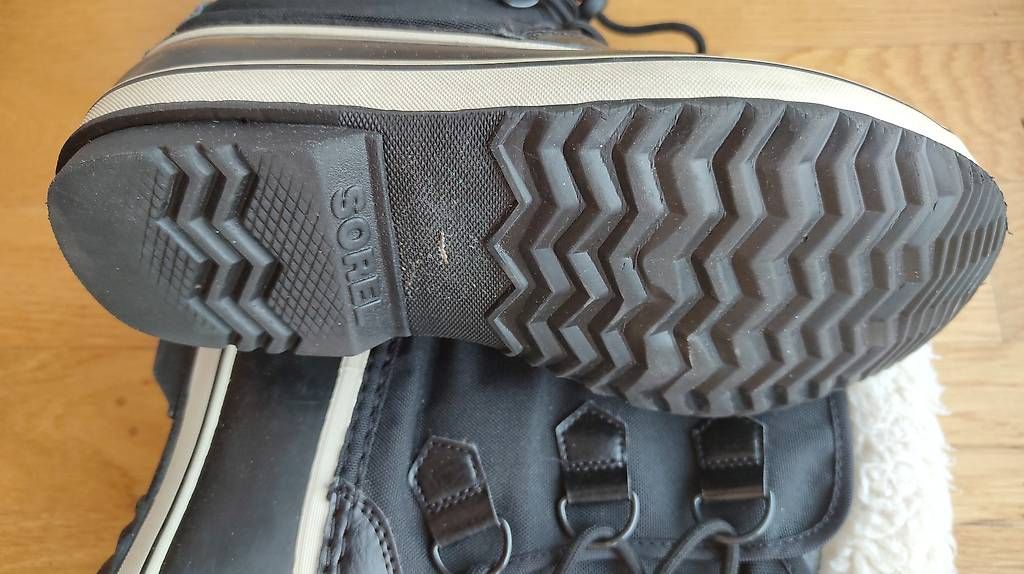 Chaussures femmes: Bottes SOREL taille 37 – D'occasion à Martigny par isa_j22w 1