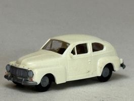 GB1- Praline Volvo PV 544 weiss