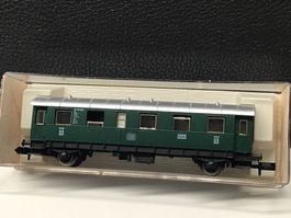 Fleischmann 8061 DB-Wagon, grün, Spur N -