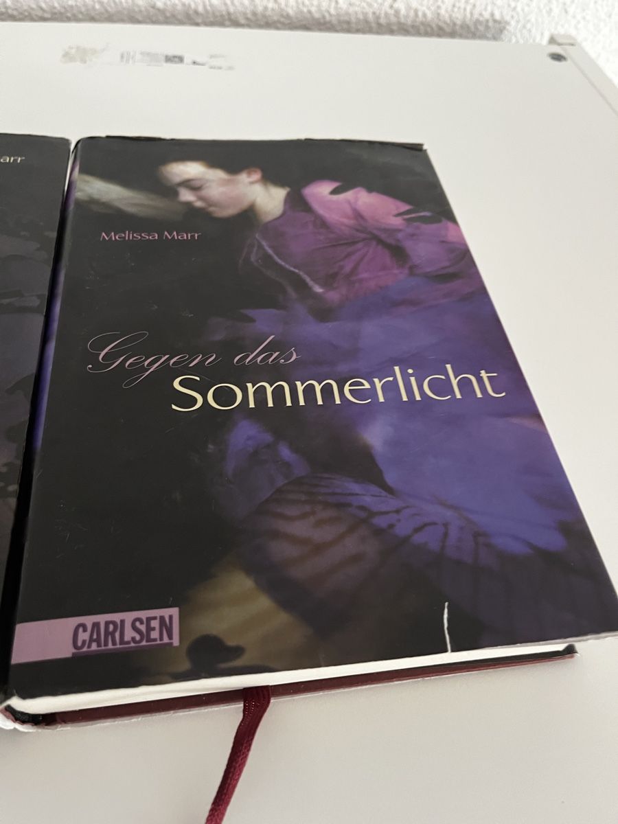 Libri: 3 Bände von  Melissa Marr  – Usato da Uster venduto da Kannabie 3