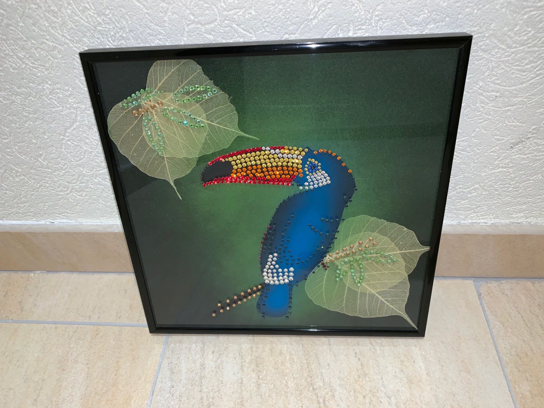 Swarovski Tutte le decorazioni: Tableau avec cristaux de Swarovski "Toucan" – Usato da St-Gingolph venduto da GoldenKeys 1
