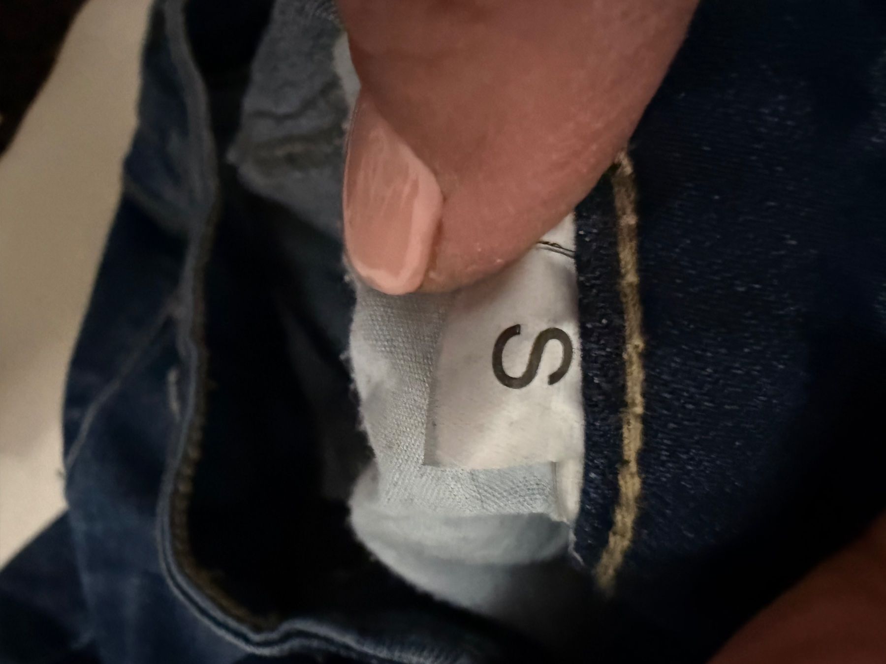 Jeans: Jeans  con tasche – Neu (gemäss Beschreibung) aus Bellinzona von bul_mvy5 4