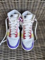 Nike Dunk High Damenschuhe Grösse 40