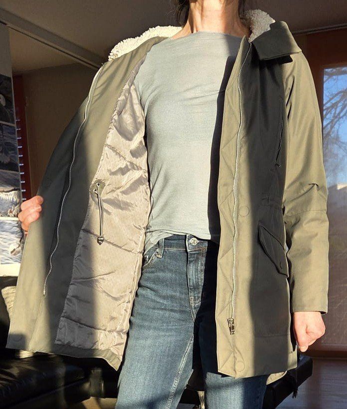 Elvine Giacche: Elvine Übergangs Jacke ... Design aus Schweden – Usato da Zürich venduto da Mokile 3