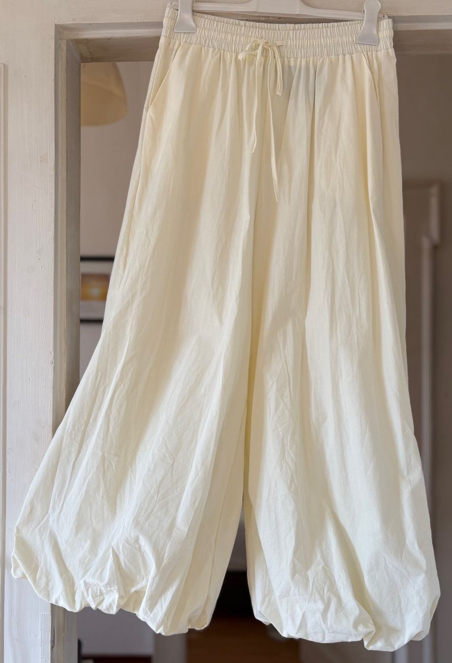 Pantaloni: PANTALONS EN COTON! M – Nuovo e nell'imballaggio originale da Locarno venduto da NicoNion 1