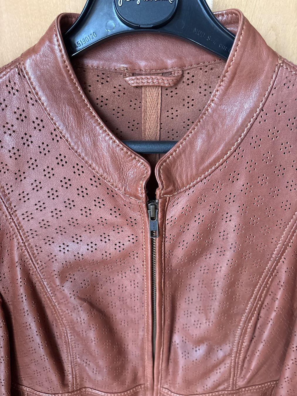 Vestes: Lederjacke Cognac-Braun Gr. S in Blazer-Stil – D'occasion à Richterswil par ZueriLake2 1