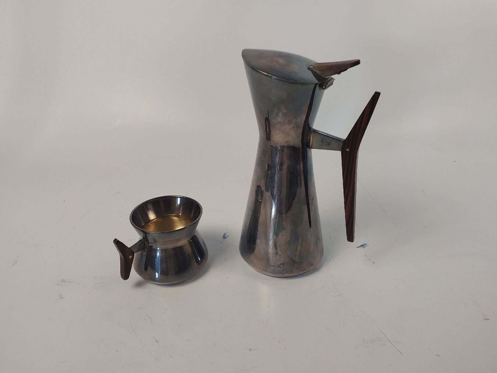 Set di piatti: Mid-Century Kaffeekanne und Milchkännchen – Usato da Luzern venduto da CaritasZentral