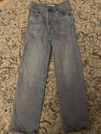 Levi's Ribcage straight W25 L27