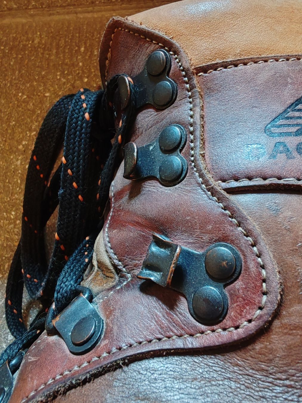 Damenschuhe: Wanderschuhe / Älplerschuhe – Gebraucht aus Bern von estephono 9