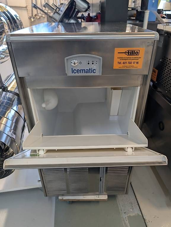 Tutte le macchine: Machine à glaçons Icematic E50 A IX – Usato da Etagnières venduto da sav_lwd5 1