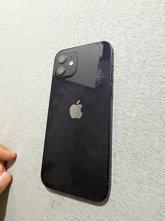 Telefoni cellulari / Smartphones: Iphone 12 – Usato da Murgenthal venduto da kev_mmr6 1