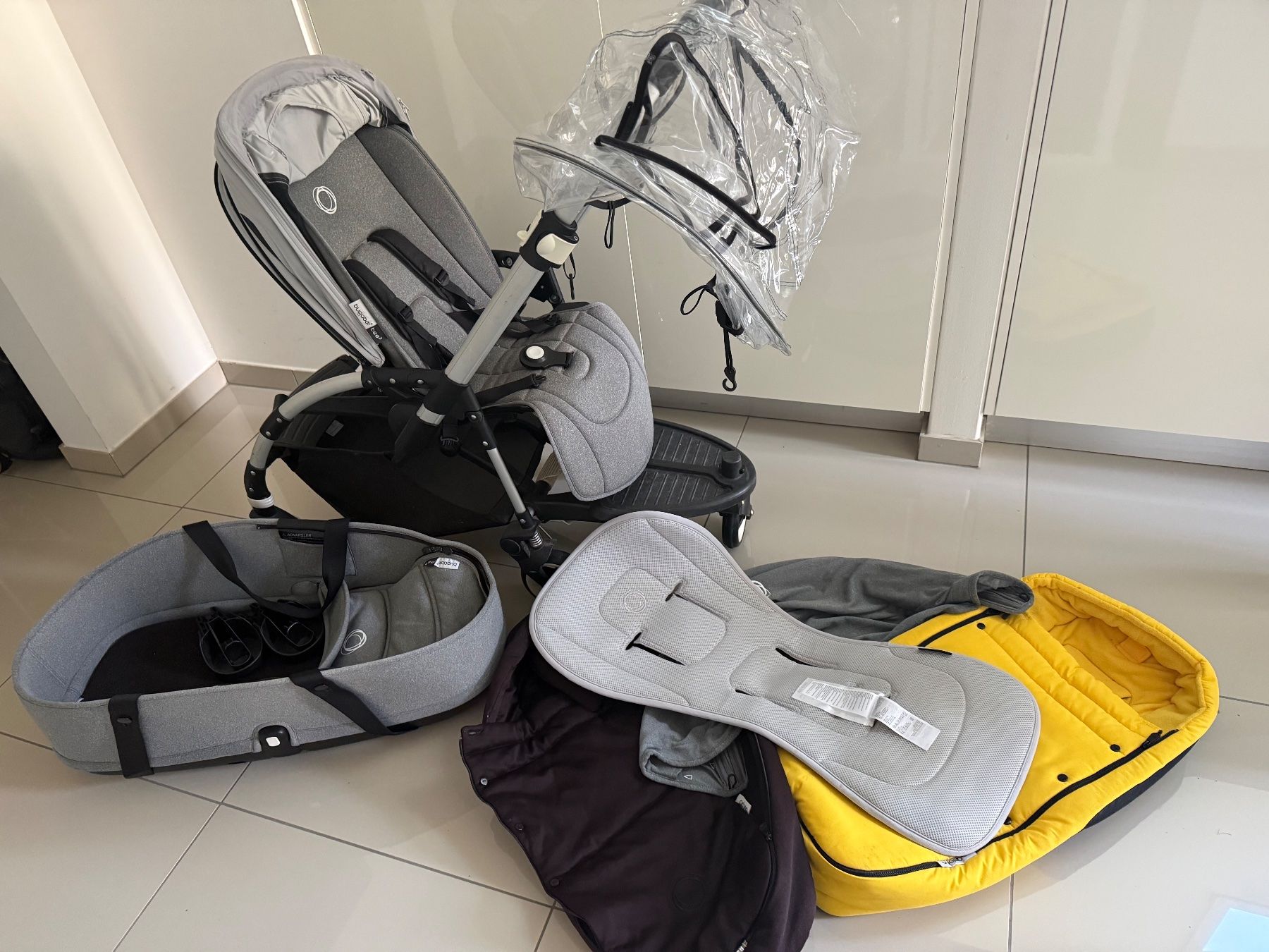 Carrozzine: Poussette Bugaboo bee 3 et nombreux accessoires – Usato da Vallamand venduto da pao_82kw 1