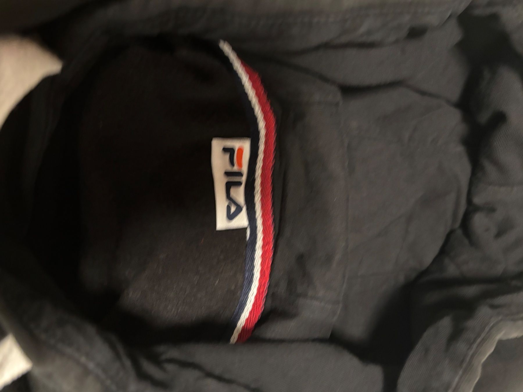 Fila Maglioni & Felpe: Fila Kapuzenpullover, Schwarz, Top Zustand, Grösse M – Usato da Eschenbach SG venduto da Missy2005 1