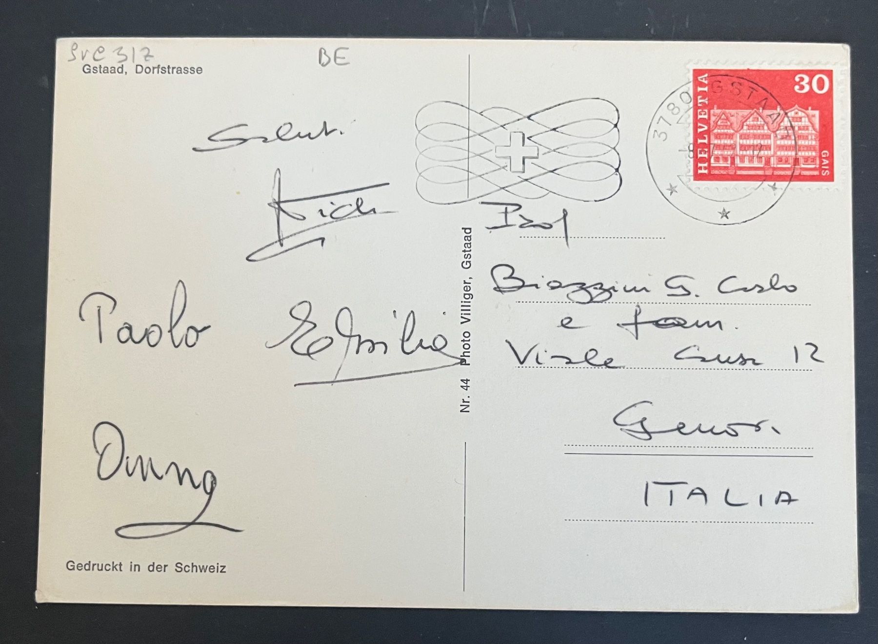Cartoline postali: Gstaad Dorfstrasse/ Oldtimer Autos – Usato da Ostermundigen venduto da DaxKarten-75 1