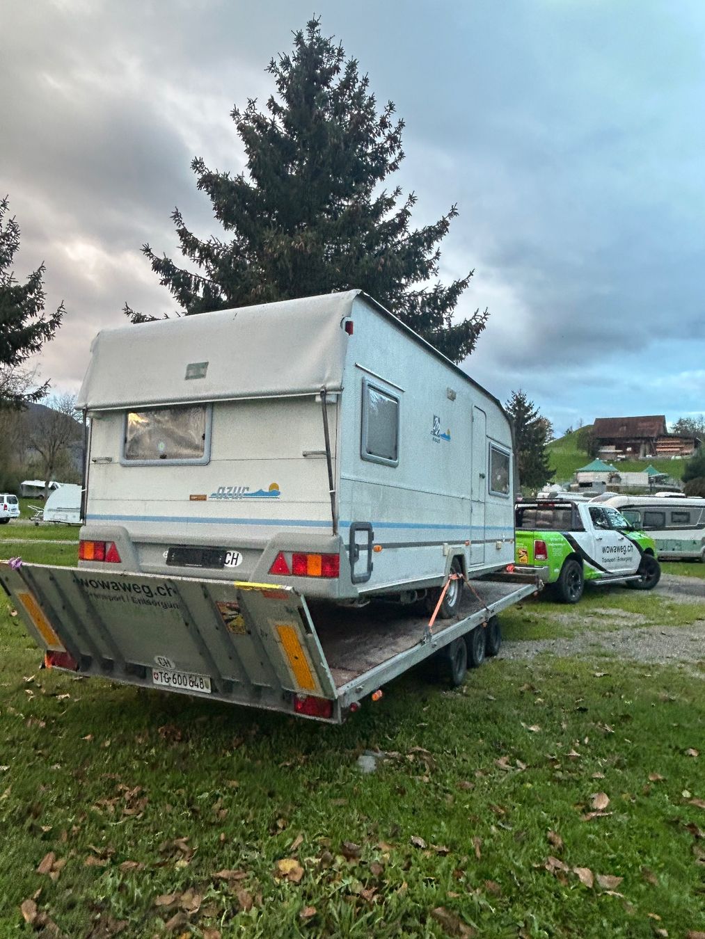 Veicoli da campeggio: Wohnwagen Transport & Entsorgung – Usato da Stettfurt venduto da wowaweg 3