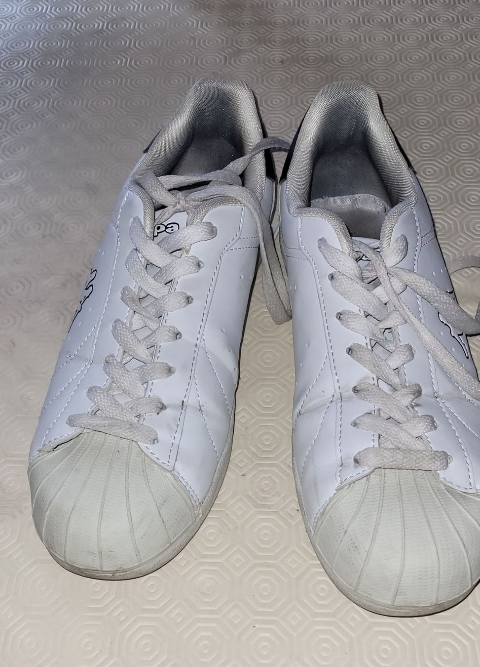 Kappa Scarpe da donna: Baskets Kappa blanches style vintage pointure 40 – Usato da Randogne venduto da raptor02 1