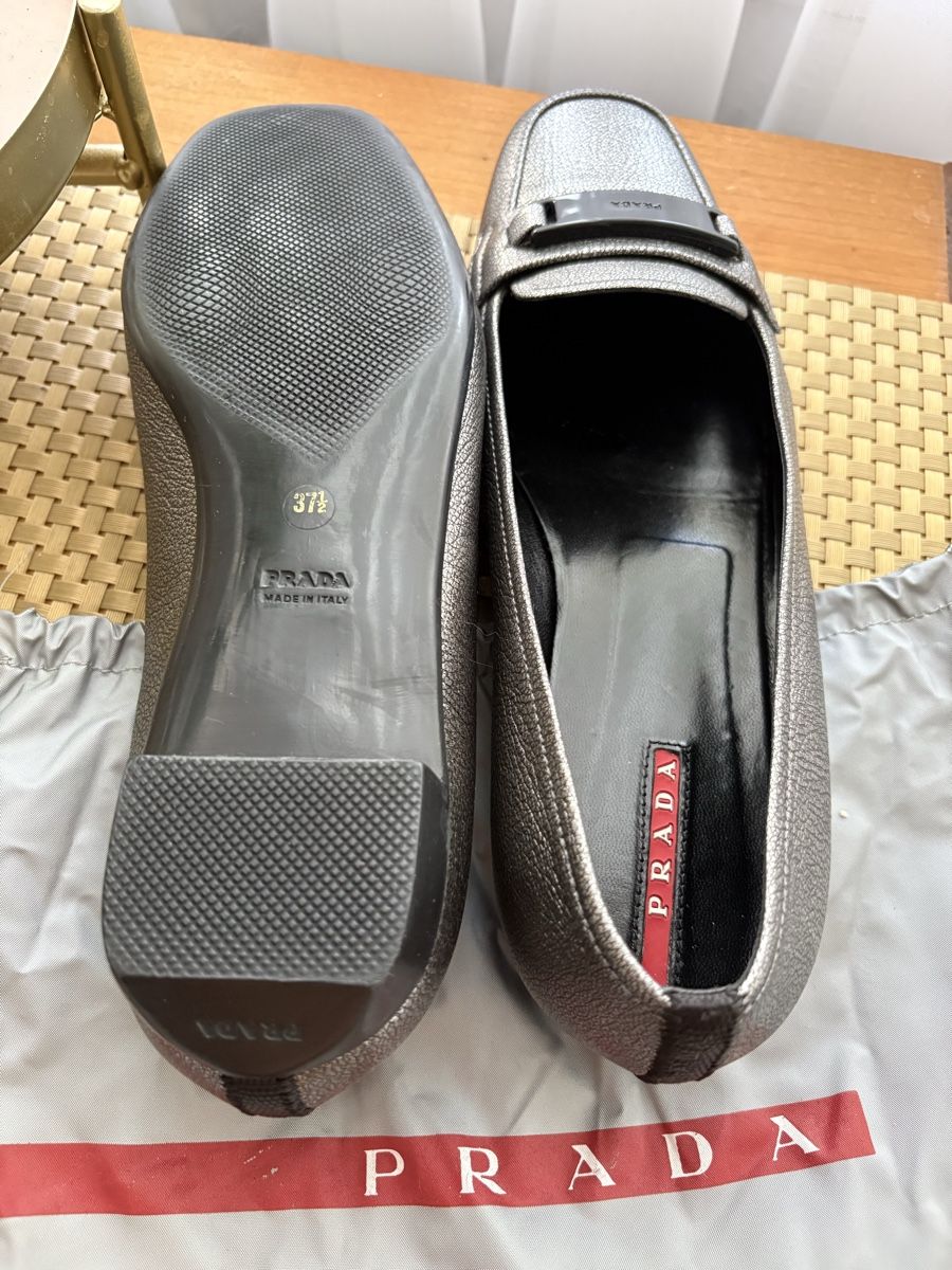 Prada Scarpe da donna: Mocassini PRADA donna argento taglia 37.5 – Usato da S. Antonino venduto da LIKA91 2