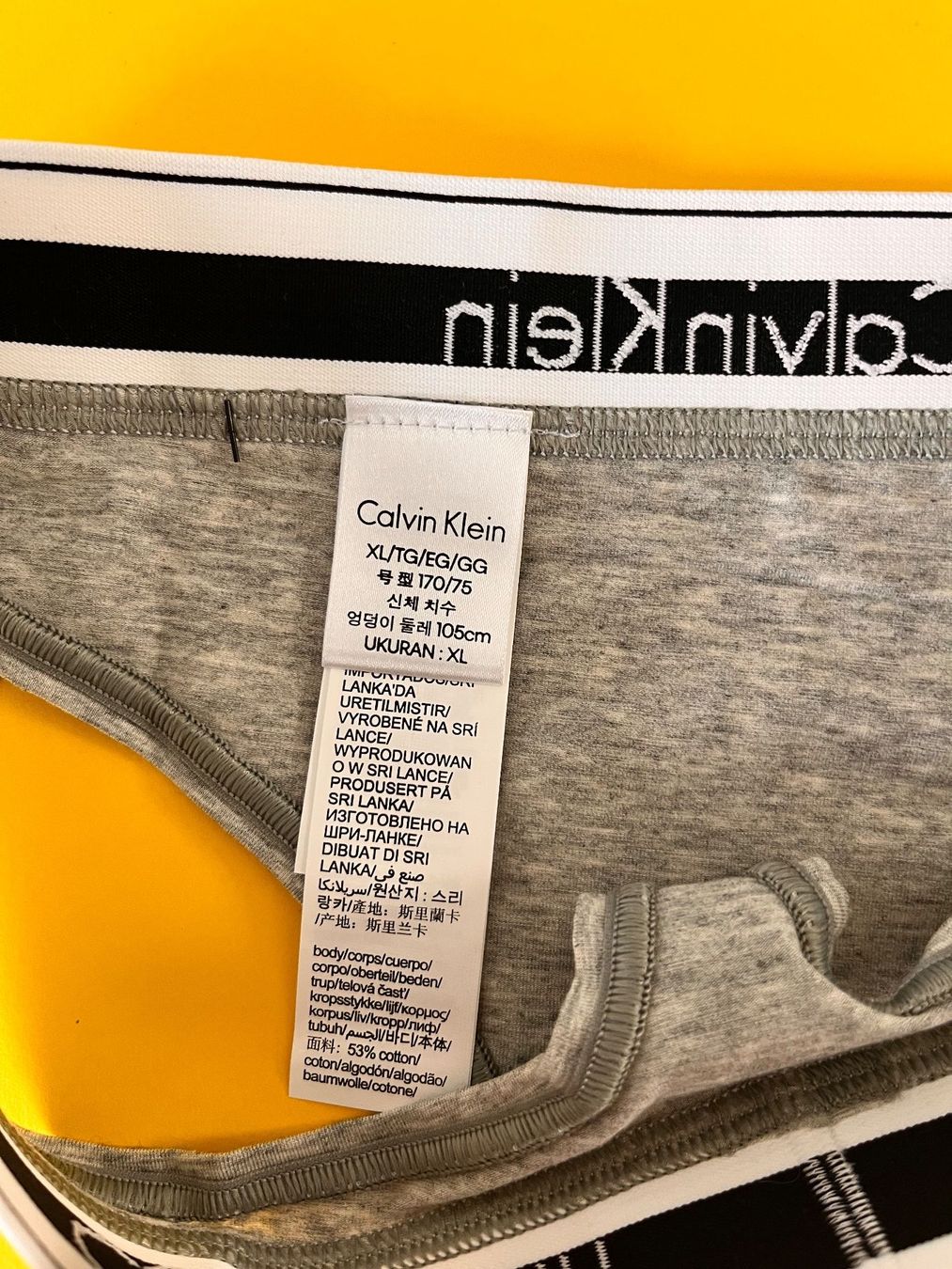 Calvin Klein Sonstige Unterwäsche: String, CALVIN KLEIN, Grösse XL, 1 Stück in Grau – Neu und originalverpackt aus Rudolfstetten von gst_g7xl 2