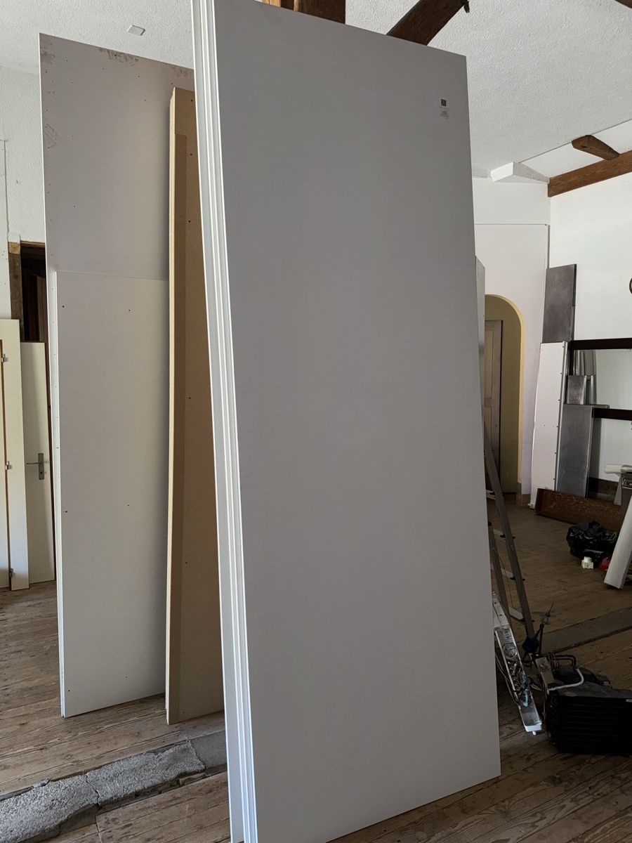 Servierplatten: Melaminplatte Weiss 2790x1000x18mm - Spanplatte beschichtet – Gebraucht aus Aesch ZH von superpotato