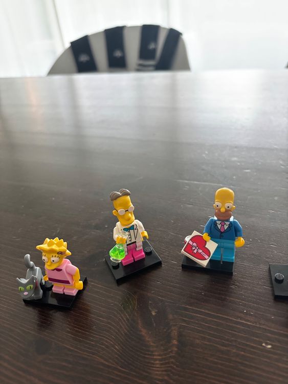 Lego Jouets: LEGO Minifiguren Die Simpsons 6 Figuren – D'occasion à Baar par Flobee 1