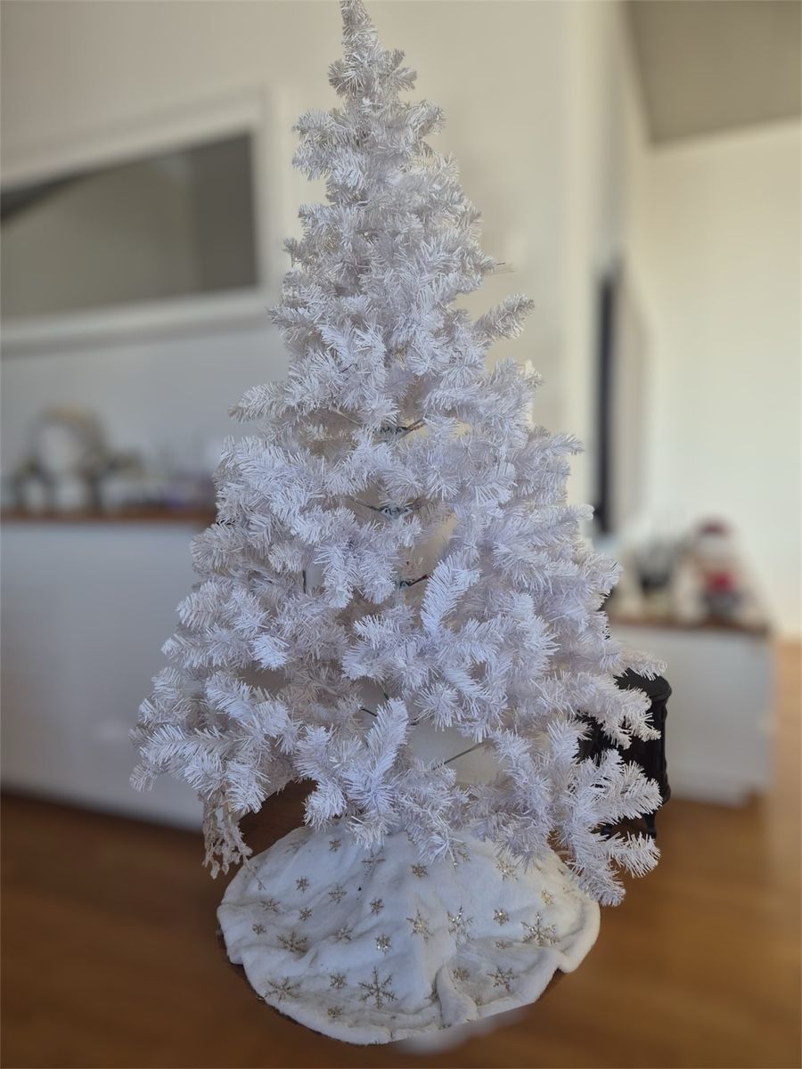 Tutte le decorazioni: Weihnachtsbaum 180cm weiss – Usato da Zürich venduto da dav_dx9c