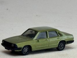 VE1- Herpa Audi 100 grünmetallic