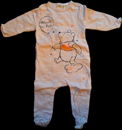 Süsser Winnie Pooh Pyjama Disney Baby Gr. 68