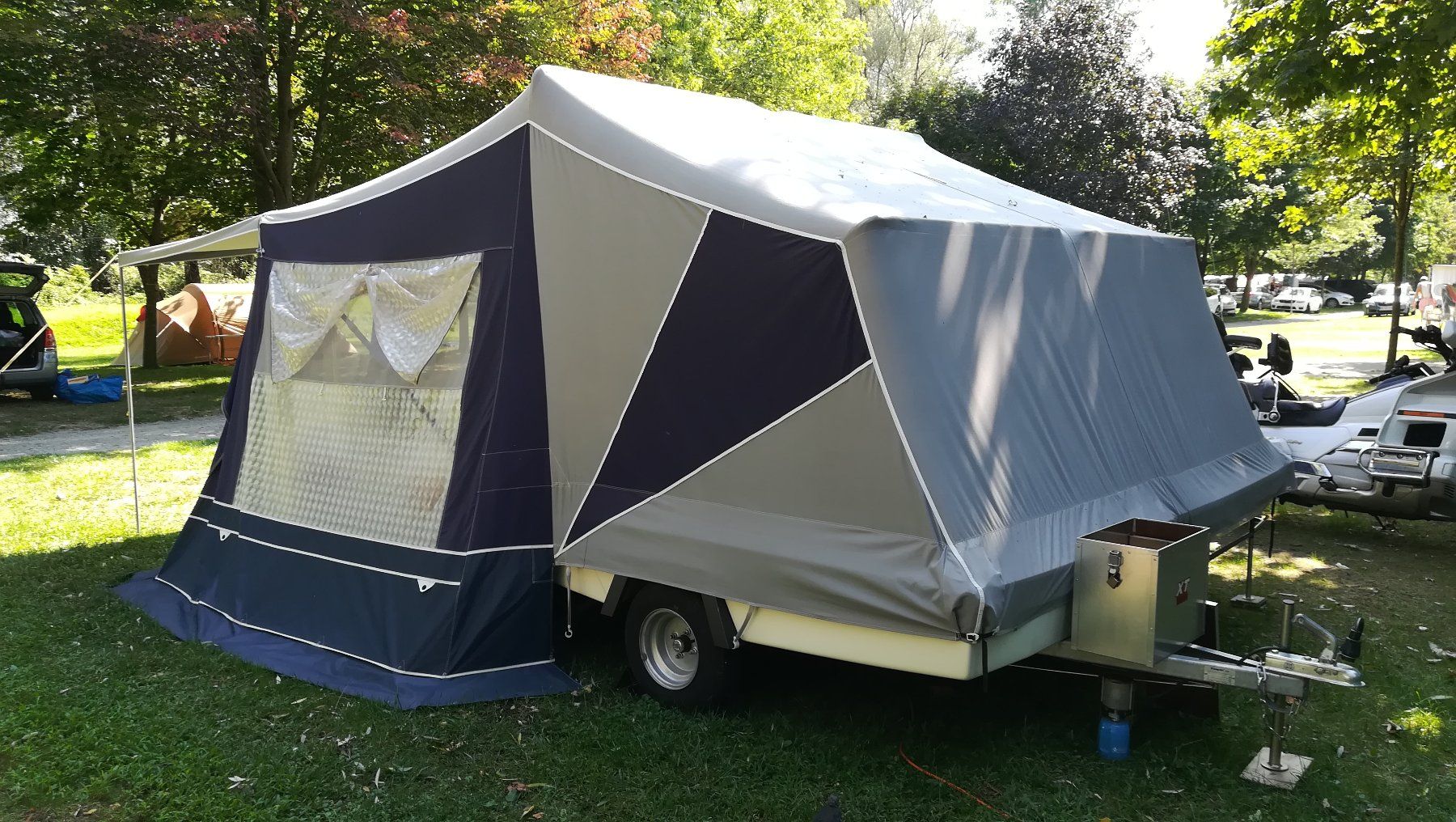 Zeltklappanhnger Camplet Apollo Lux (Camp-Let, Zeltklapper) (Gebraucht) in  Rifferswil fr CHF 3500  nur Abholung auf Ricardo kaufen