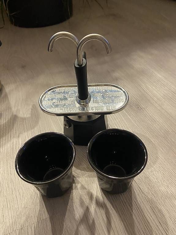 Bialetti Macchine per caffè & Macchine per espresso: 2 Kaffeekocher Bialetti und Godmorn – Nuovo (secondo la descrizione) da Wetzikon ZH venduto da Andrea02071985 1