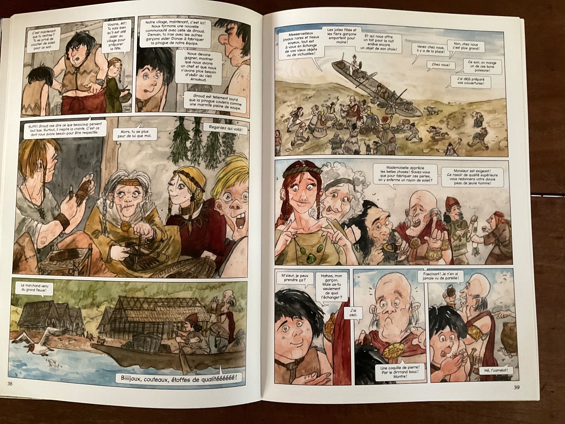 Fumetti: La Course de pirogues - BD - Édition signée + dessin ! – Usato da Avenches venduto da Lactobacille 3