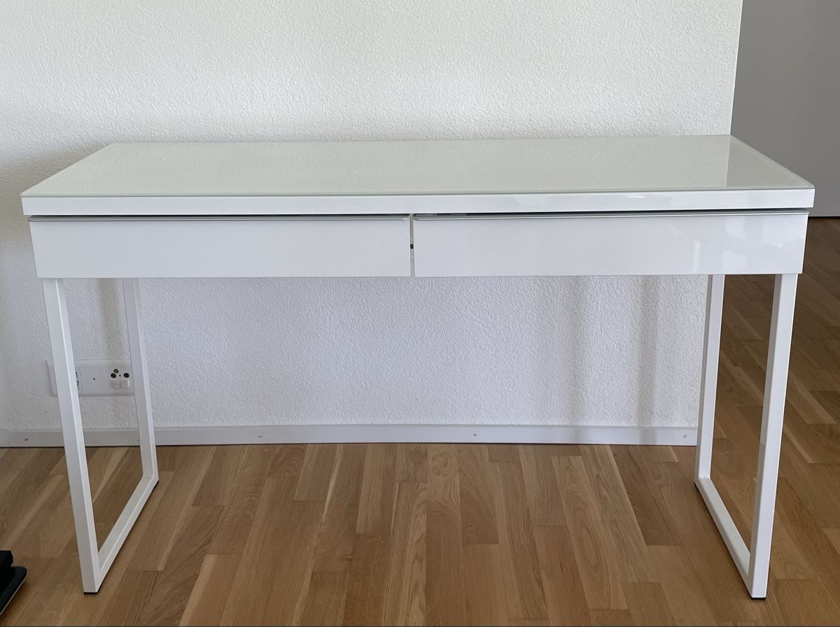 Ikea Tavoli: Tisch Bestå Burs IKEA – Usato da Lenzburg venduto da JHVC