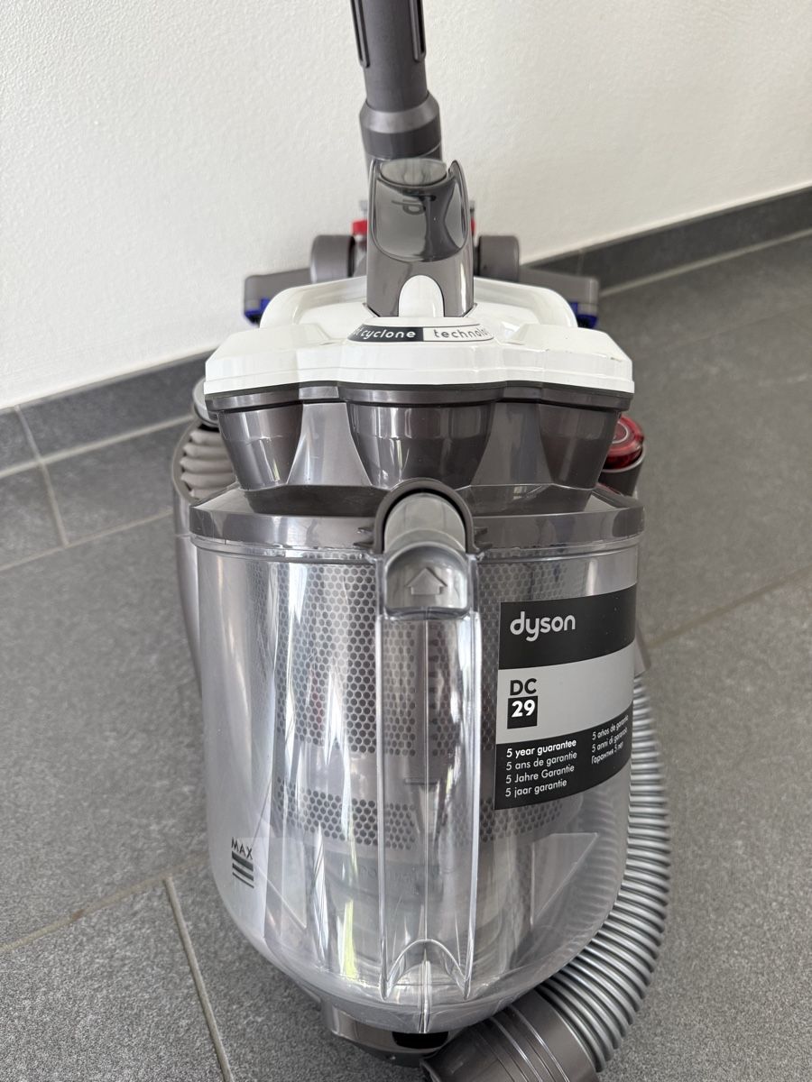 Dyson Aspirapolveri & Accessori: Staubsauger Dyson DC29 – Nuovo (secondo la descrizione) da Frick venduto da chr_ts5y 1