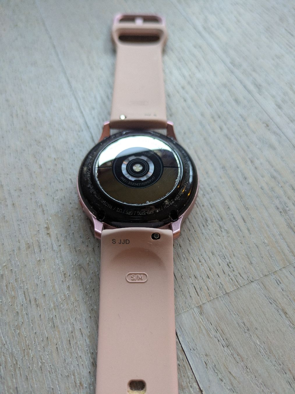 Samsung Smartwatch: Samsung Galaxy Watch Active 2 mit Rose Armband – Usato da Kirchlindach venduto da Chantalone 4