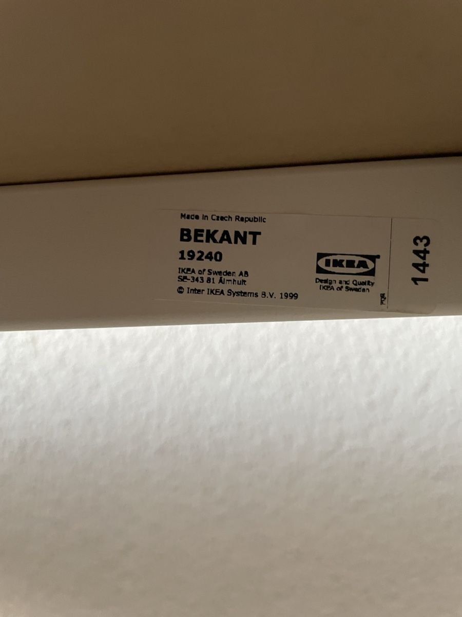 Ikea Scrivanie: Schreibtisch 140x60 Ikea – Usato da Jona venduto da mar8645 7
