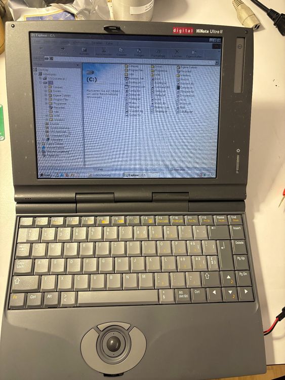 Digital HiNote Ultra II Retro Laptop Computing Windows 98 (Gebraucht ...
