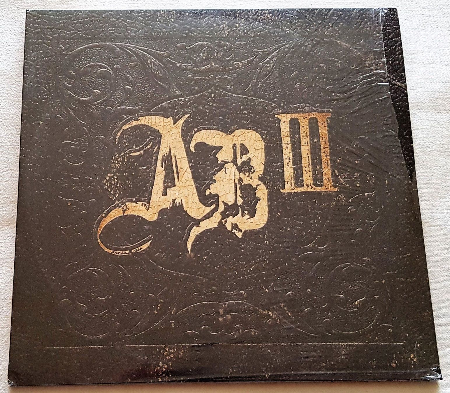 Dischi in vinile: Alter Bridge - AB III - 2 x LP - 2010 - Rare - SEALED – Nuovo e nell'imballaggio originale da Uster venduto da Zardodel