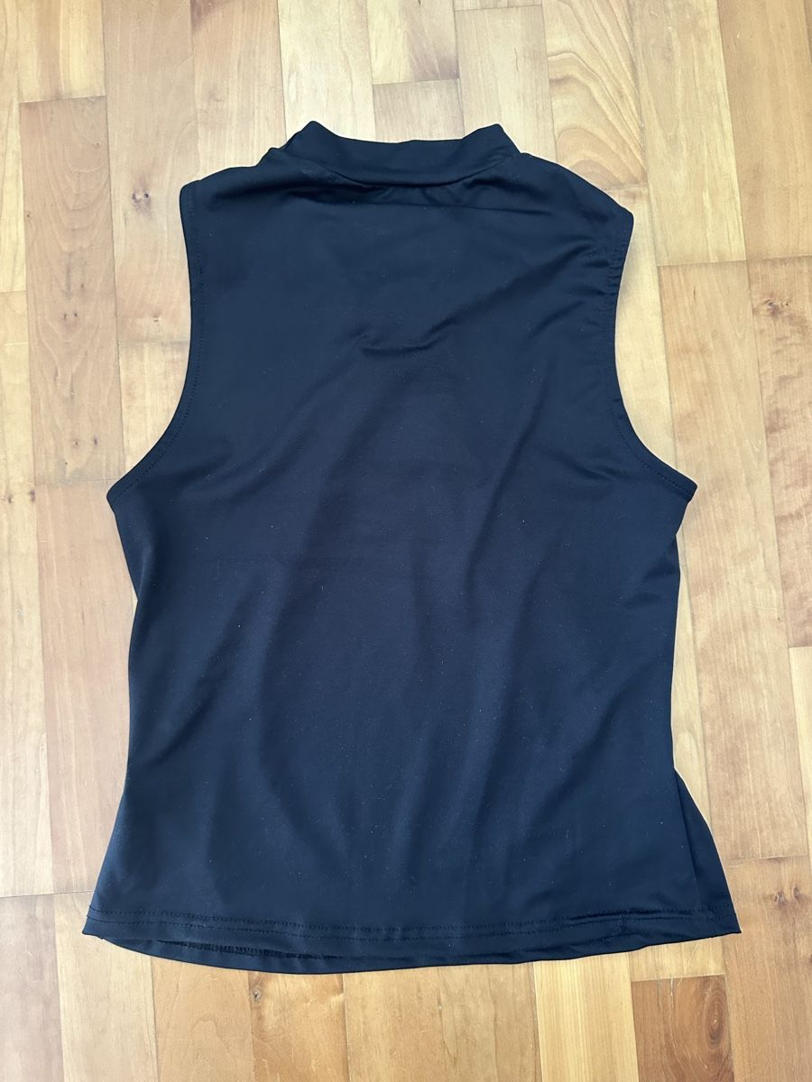 Shein Top: schwarzes Top – Nuovo (secondo la descrizione) da Romanshorn venduto da ila_2nzf 1