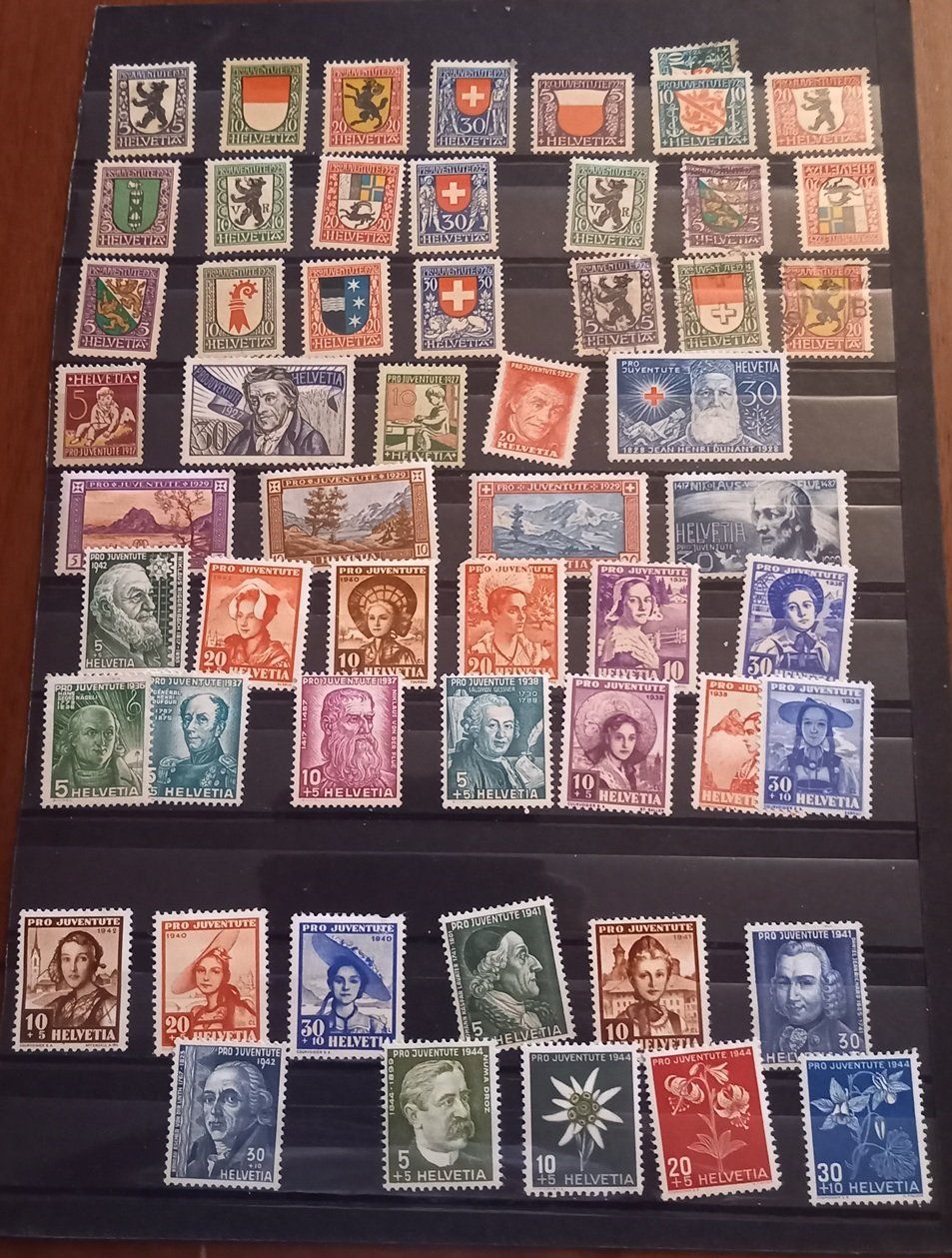 Alle Briefmarken: Vrac timbres poste, CH – Gebraucht aus Crans-Montana von kira56 4