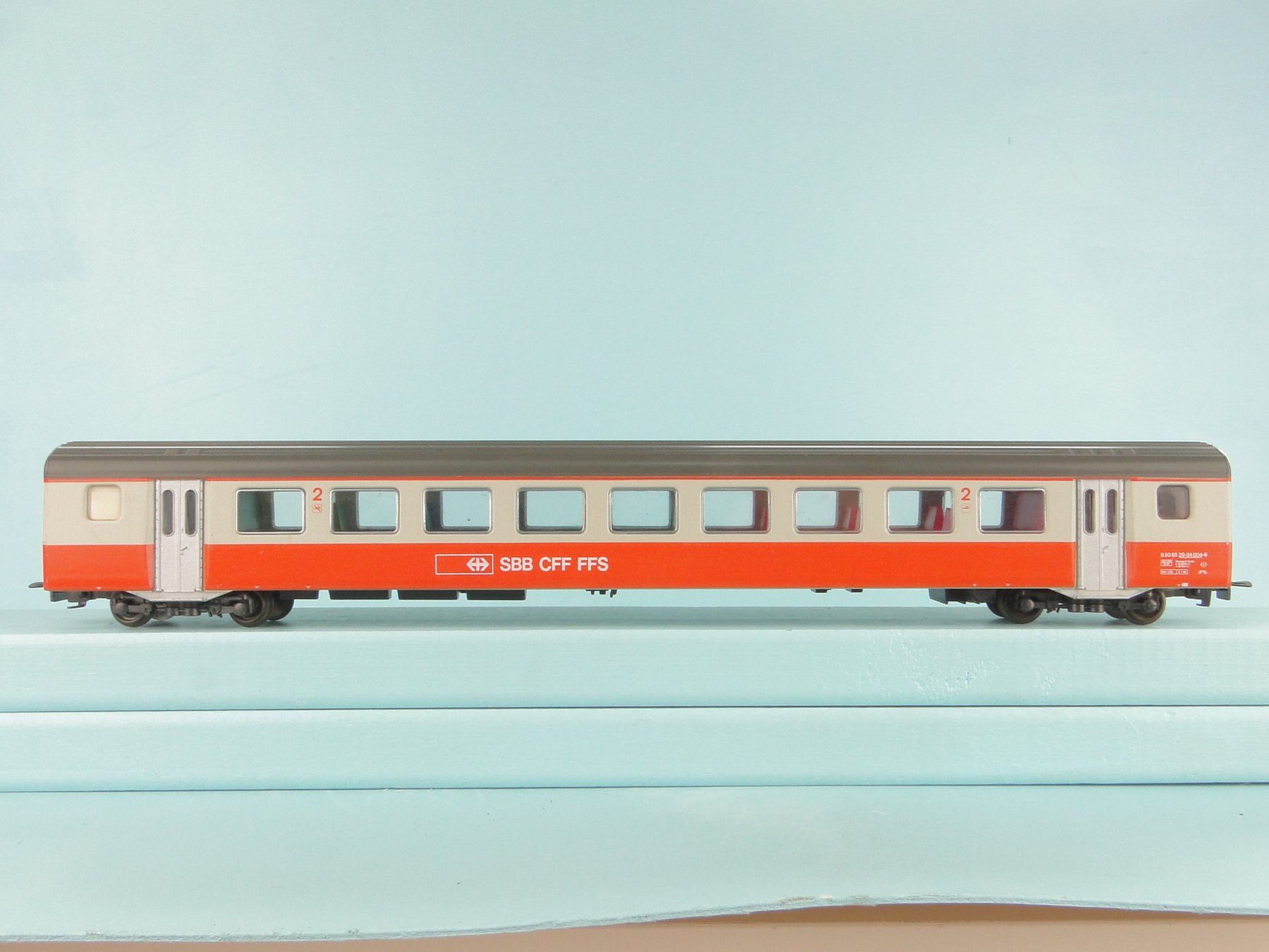 Liliput Modellini di ferrovie: Liliput SBB Swiss Express 2 Kl. – Usato da Bülach venduto da cann11 2