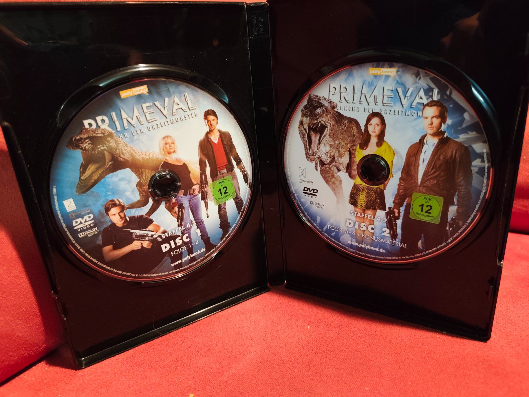 Tutti i DVDs: Primeval Staffel 4, Teil 2 (2 DVDs) – Usato da Zofingen venduto da noise123 2