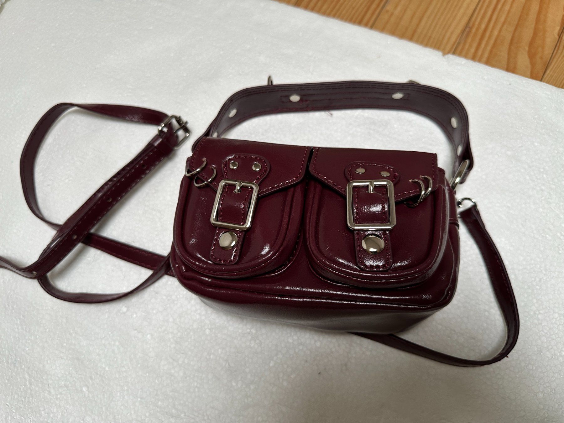Borse da donna: Täschchen Tasche bordeaux neu! – Nuovo e nell'imballaggio originale da Gümmenen venduto da FelizitasHermann 3